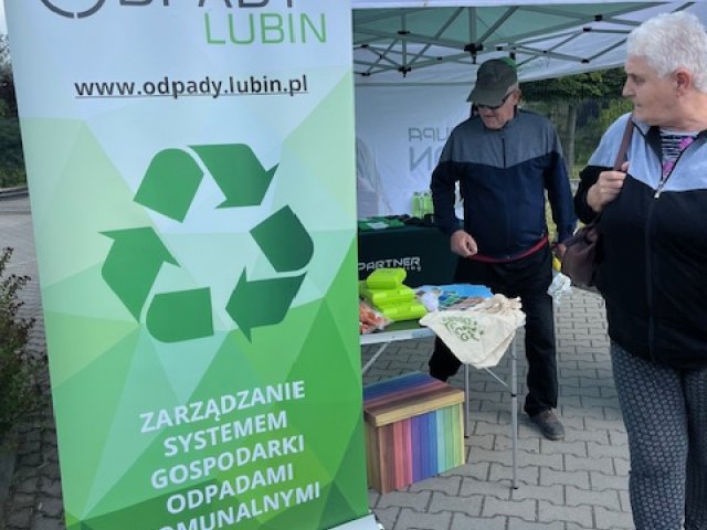 Sobotnia zbiórka elektroodpadów w Lubinie – sukces frekwencyjny i ekologiczny!  - 1