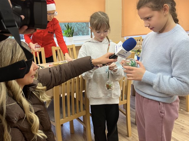  Świąteczne ozdoby z elektroodpadów – kreatywnie i ekologicznie! - 6