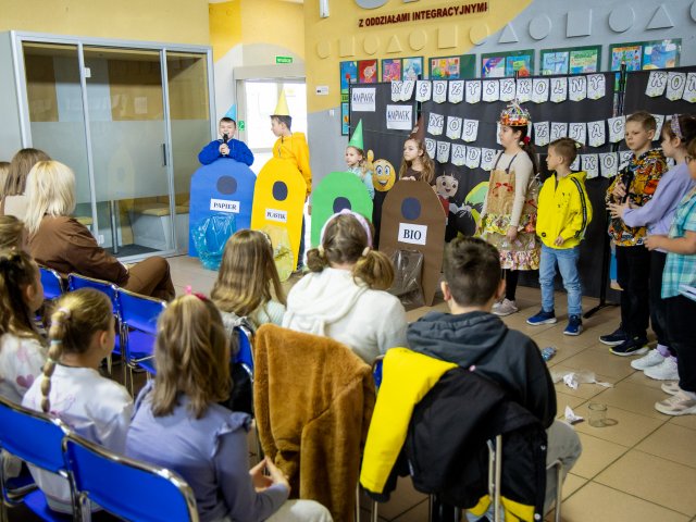 Drugie życie odpadów w rękach dzieci – ekozabawki pełne wyobraźni - 3