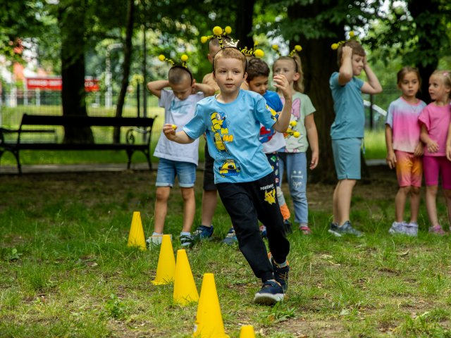 Pszczoły zamieszkały w bębnach po pralkach. Efekt zaskoczył wszystkich - 26